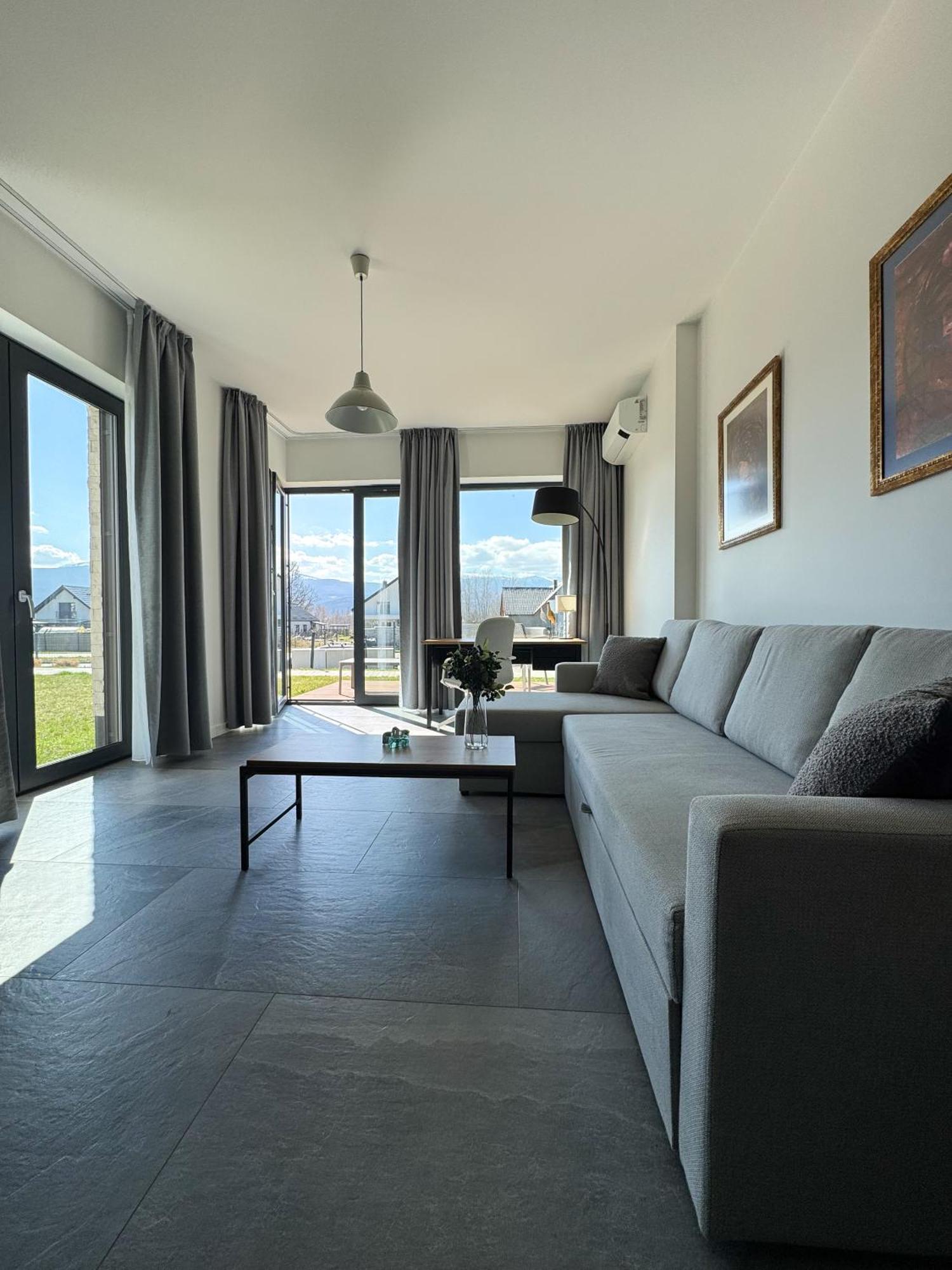 Apartament Krzysztofa Bochusa يلينيا غورا المظهر الخارجي الصورة